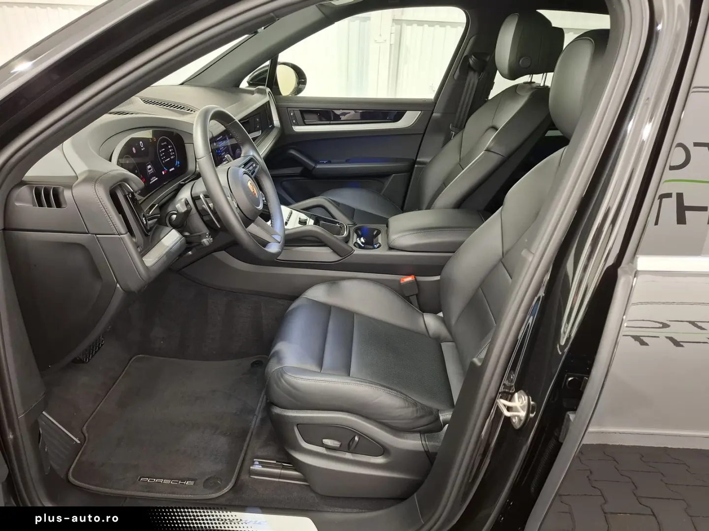 PORSCHE Cayenne ACC  BOSE  360   AHK  Panorama  Head-Up