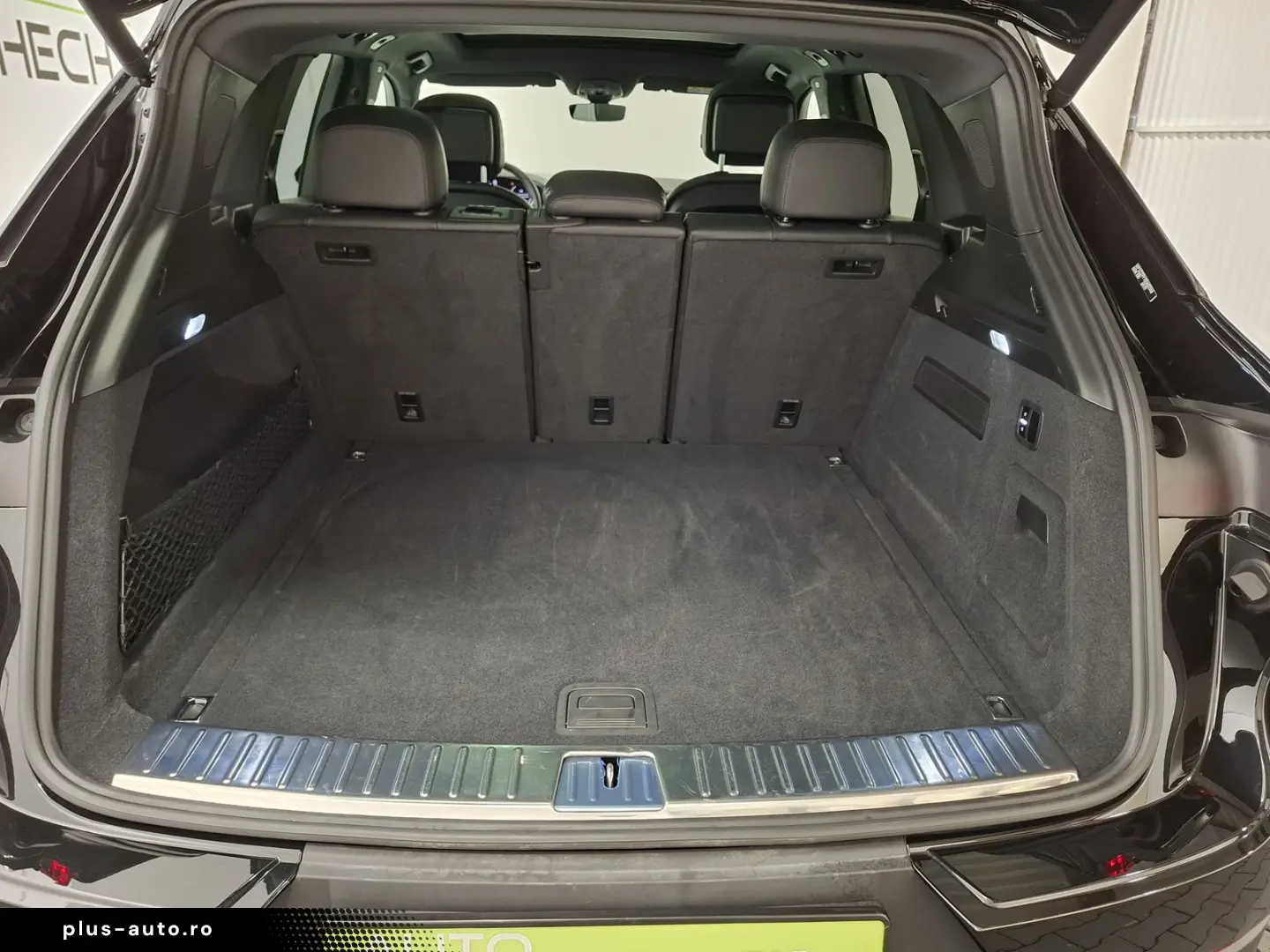 PORSCHE Cayenne ACC  BOSE  360   AHK  Panorama  Head-Up