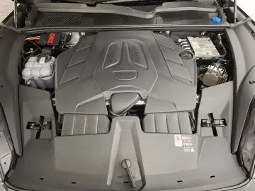 PORSCHE Cayenne ACC  BOSE  360   AHK  Panorama  Head-Up