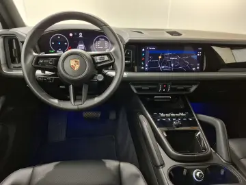 PORSCHE Cayenne ACC  BOSE  360   AHK  Panorama  Head-Up