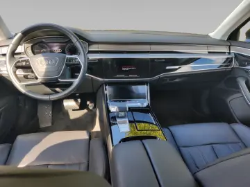 AUDI A8 50 TDI quattro Pano B&O Matrix Leder AHK