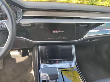 AUDI A8 50 TDI quattro Pano B&O Matrix Leder AHK