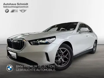 BMW 520d Limousine 18  LC Prof. HUD DAB Pano