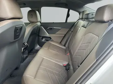 BMW 520d Limousine 18  LC Prof. HUD DAB Pano