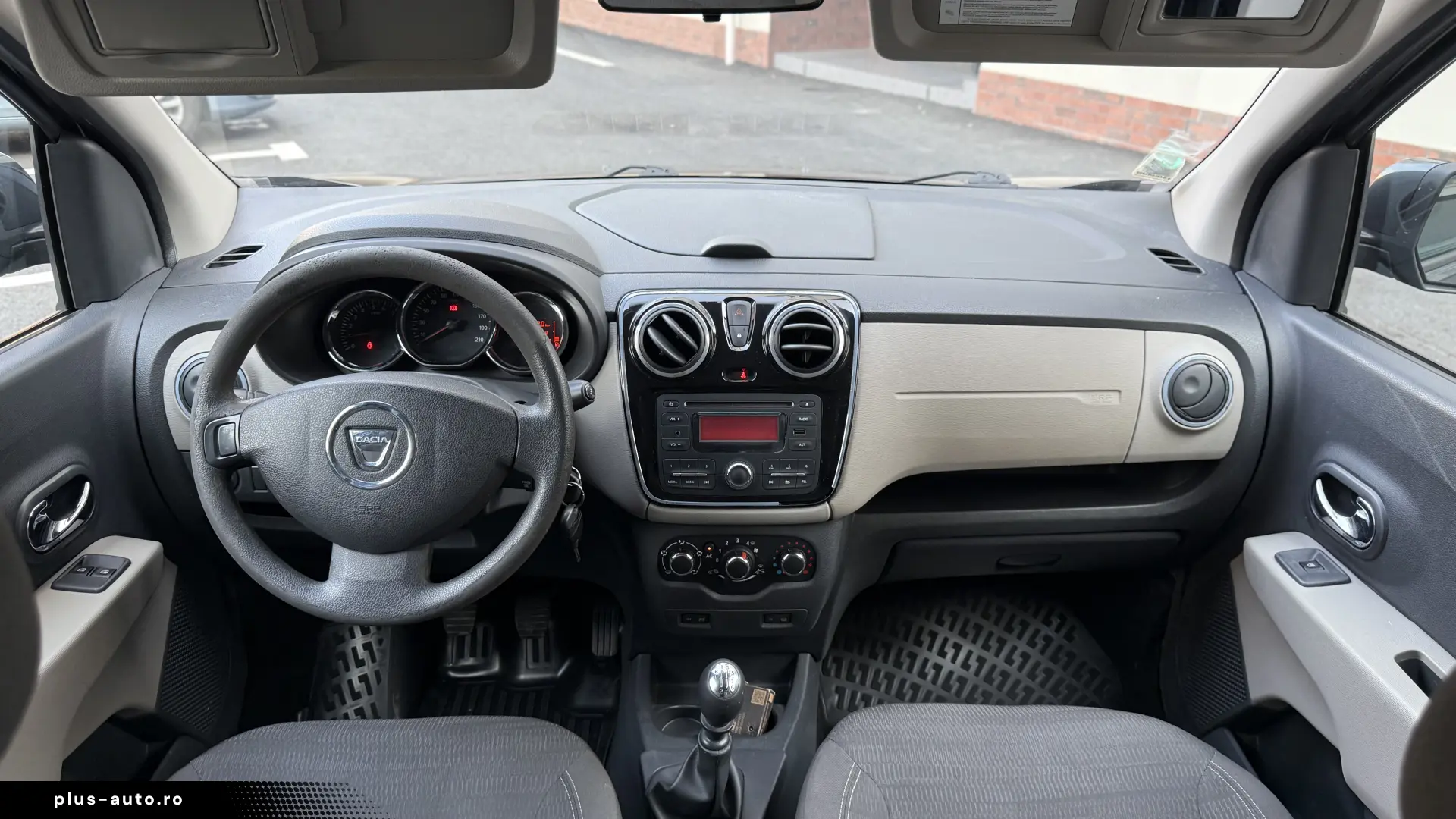 Dacia Lodgy