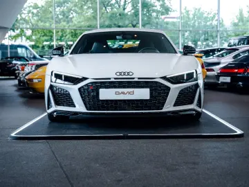 AUDI R8 RWD Performance