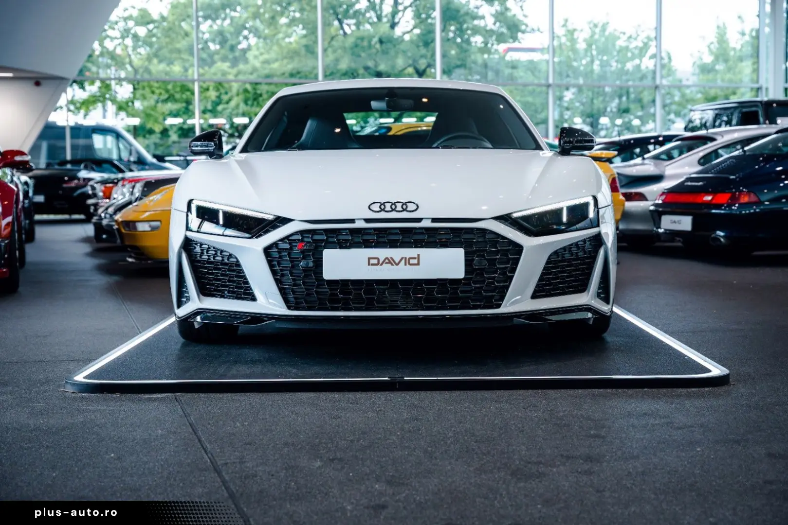 AUDI R8 RWD Performance
