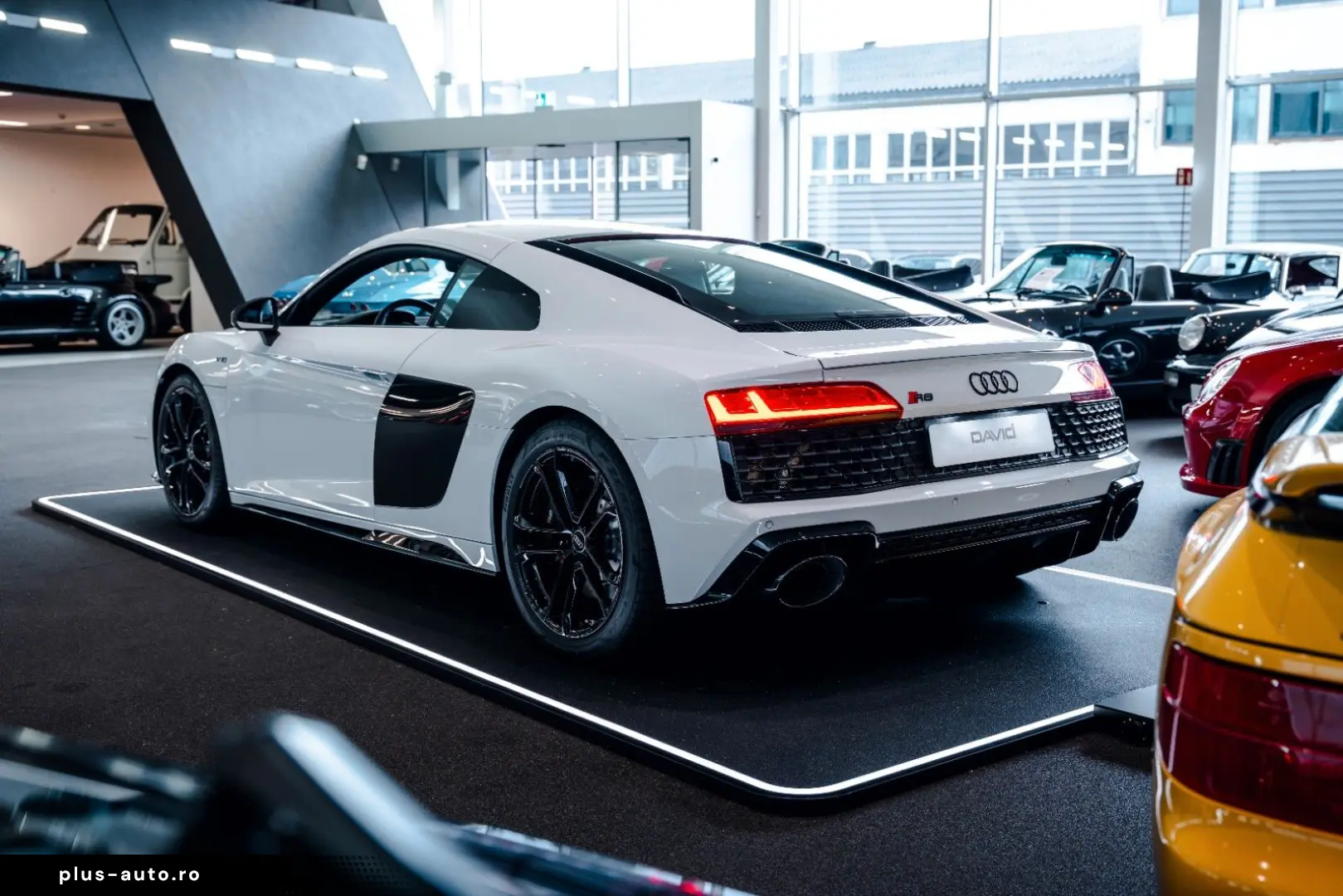 AUDI R8 RWD Performance