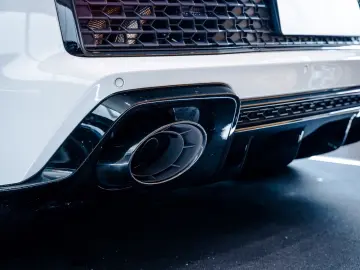 AUDI R8 RWD Performance