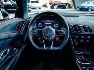 AUDI R8 RWD Performance