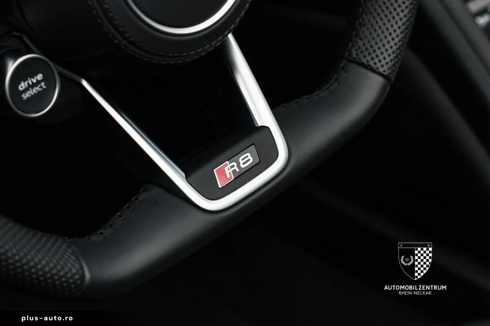 AUDI R8 RWD Spyder