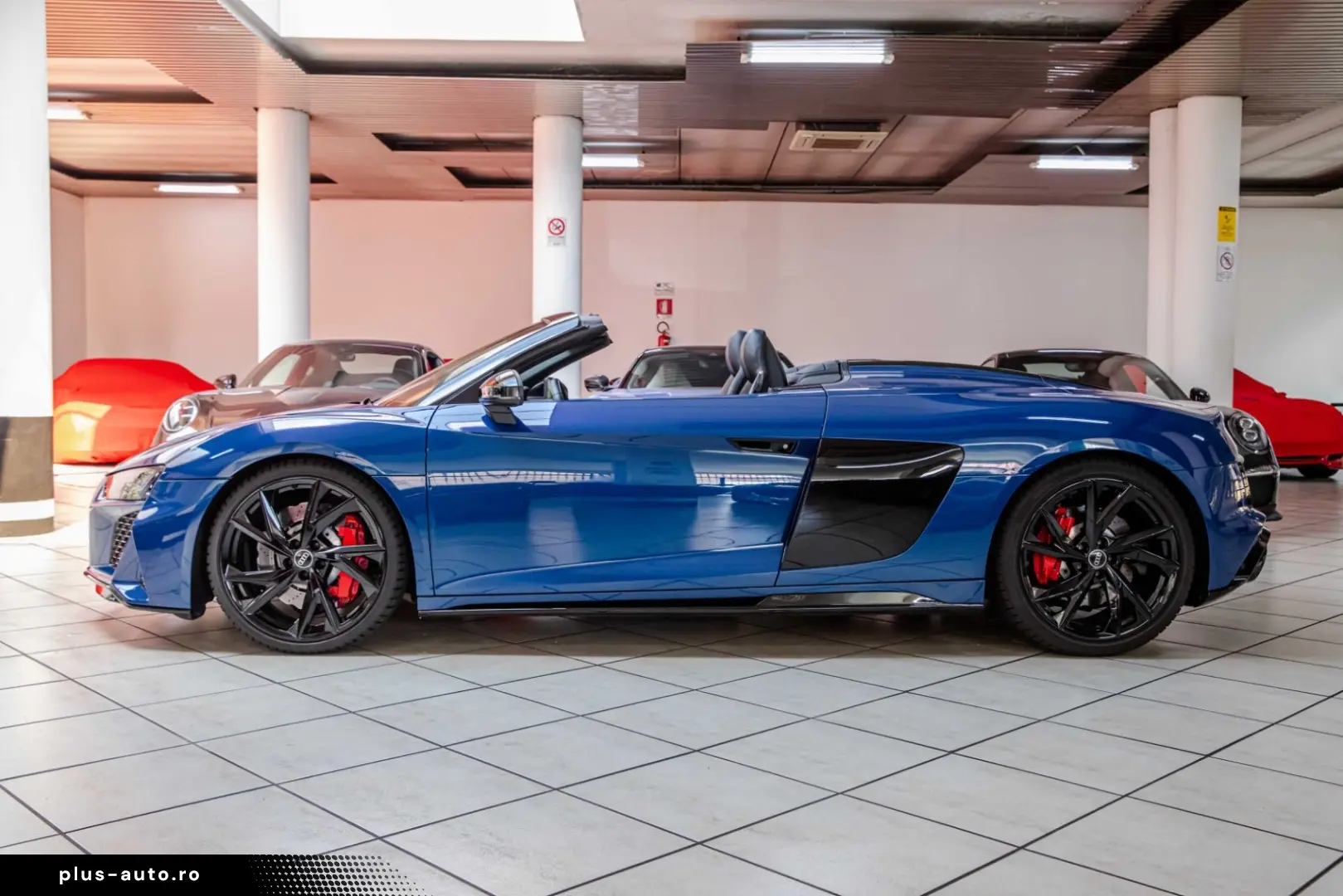 AUDI R8 Performance Spyder RWD