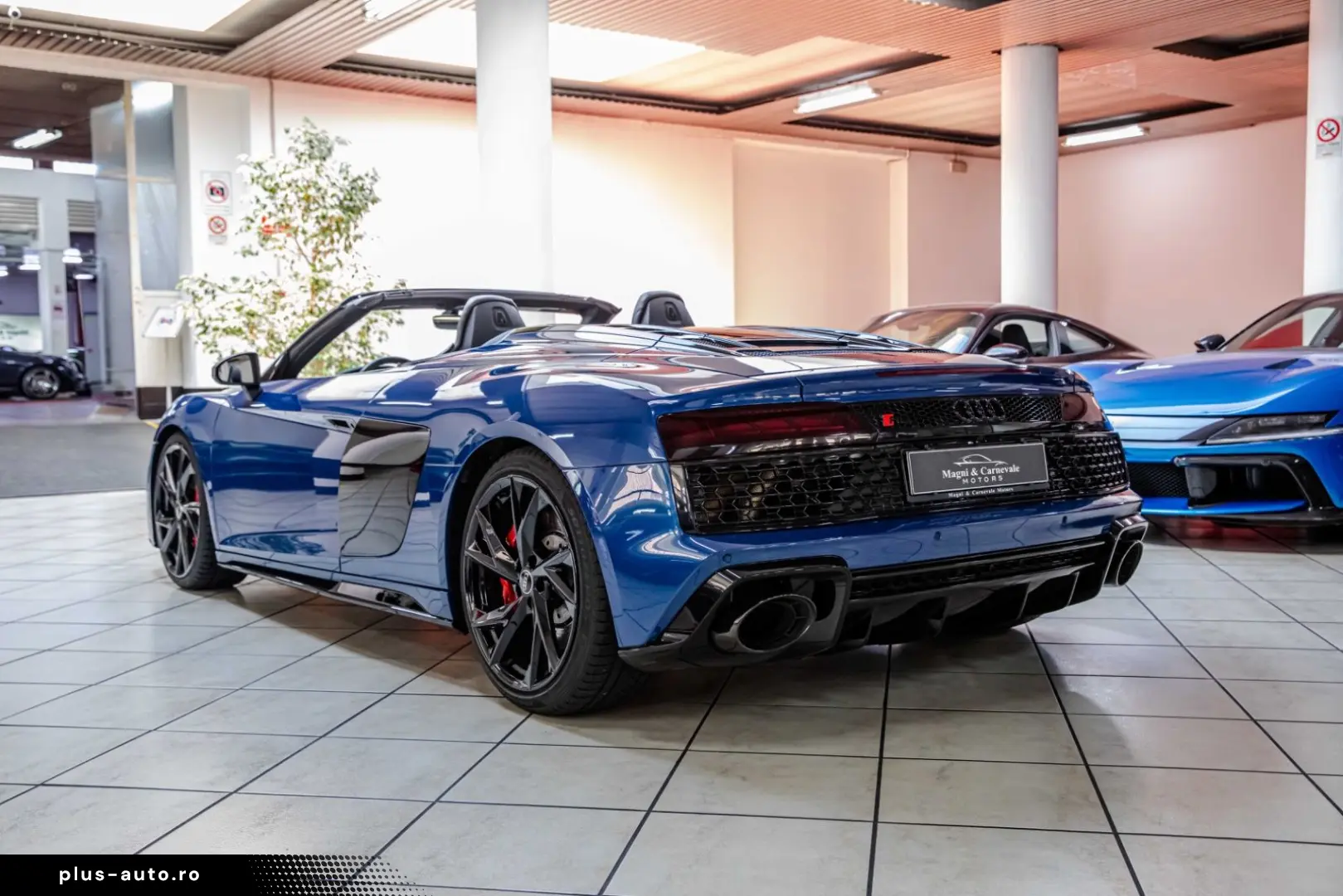 AUDI R8 Performance Spyder RWD