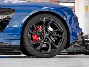 AUDI R8 Performance Spyder RWD