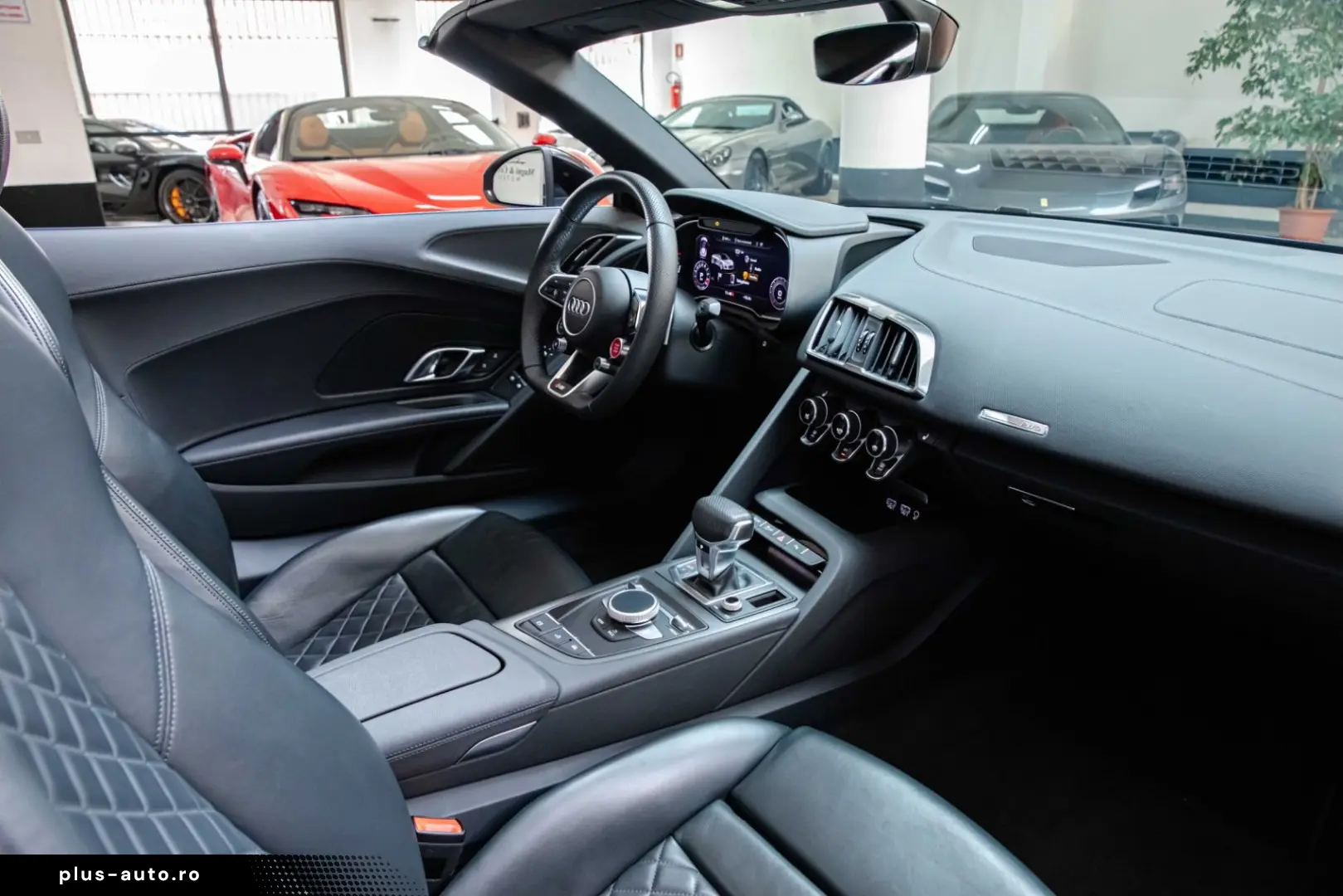 AUDI R8 Performance Spyder RWD