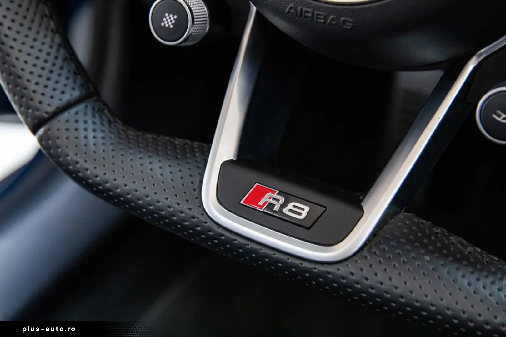 AUDI R8 Performance Spyder RWD