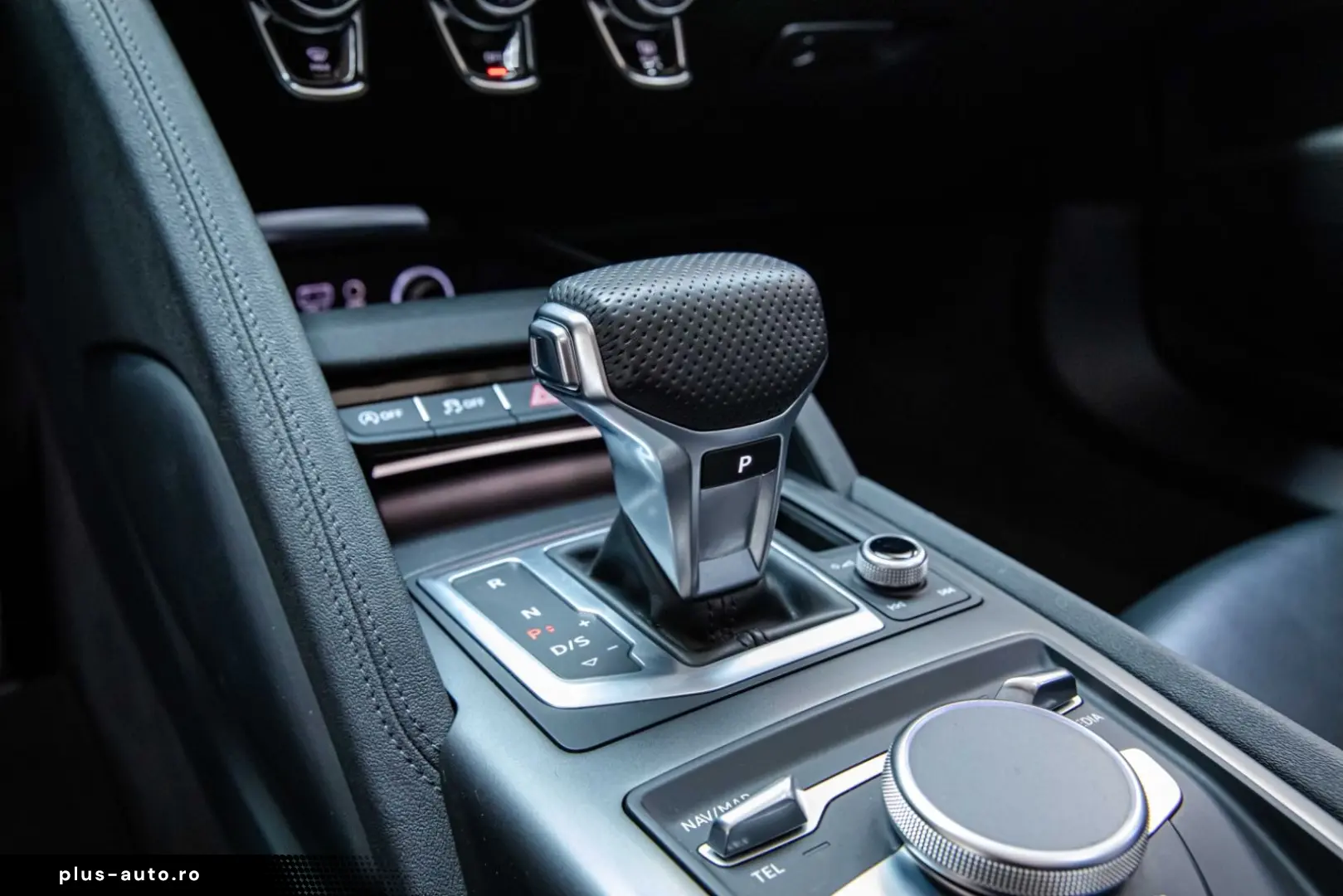 AUDI R8 Performance Spyder RWD