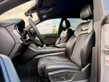 AUDI RSQ8  4.0 TFSI quattro