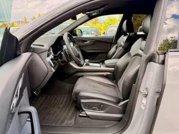 AUDI RSQ8  4.0 TFSI quattro
