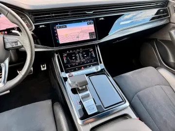 AUDI RSQ8  4.0 TFSI quattro