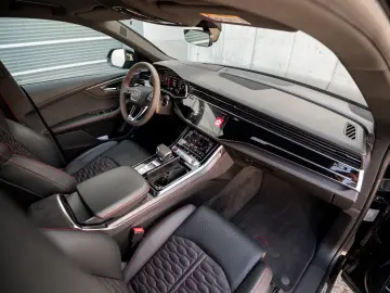 AUDI RSQ8 4.0 TFSI quattro