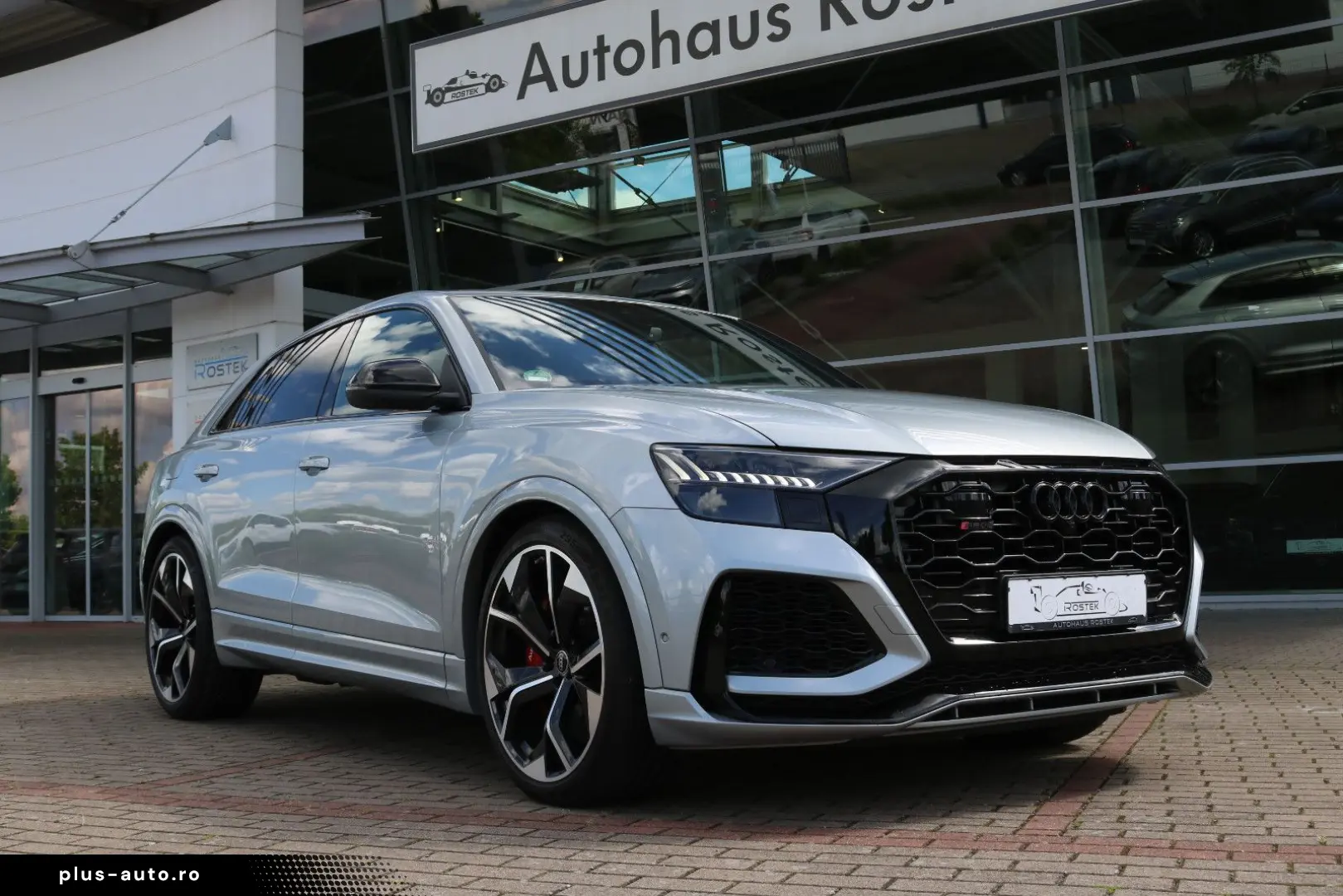 AUDI RS Q8