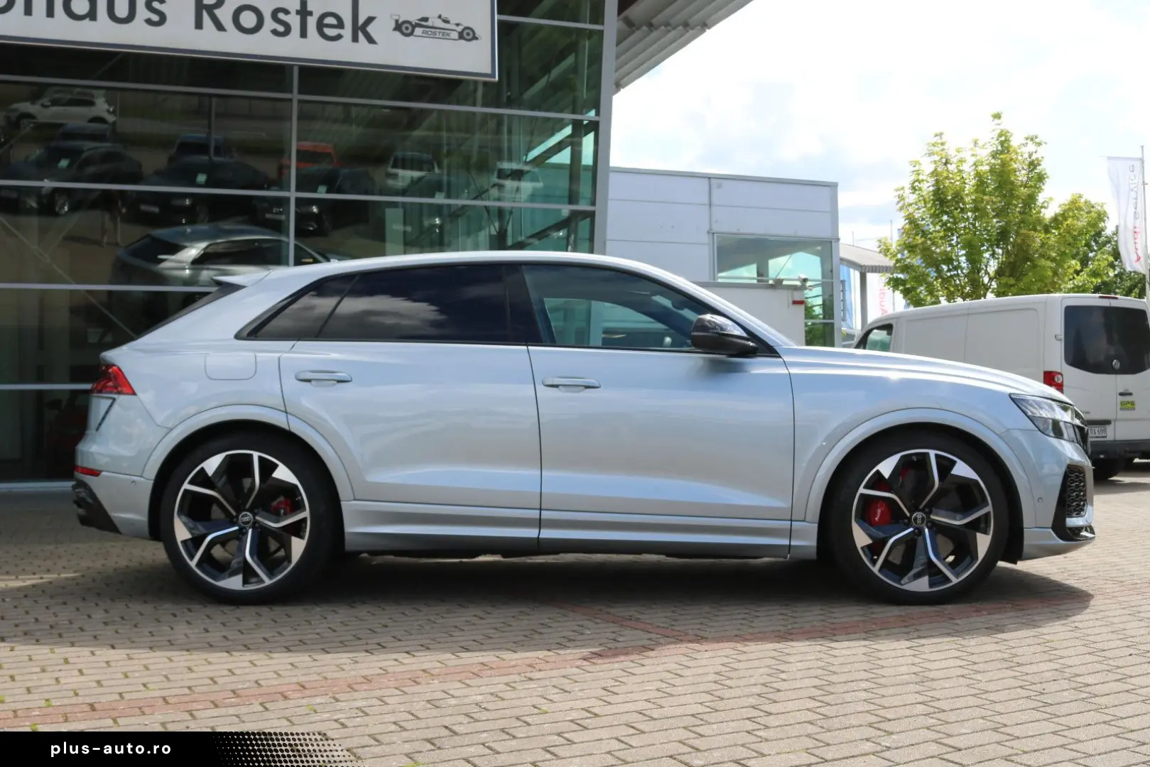 AUDI RS Q8
