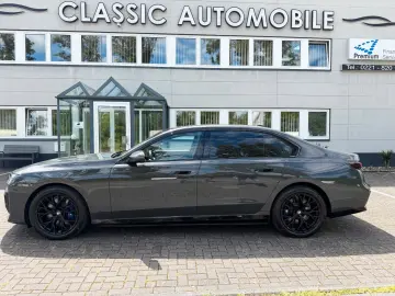 BMW i7 xDrive 60 M Sport  TV