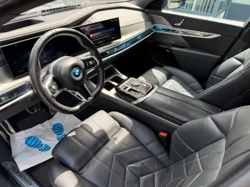 BMW i7 xDrive 60 M Sport  TV