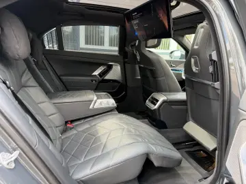 BMW i7 xDrive 60 M Sport  TV