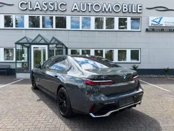 BMW i7 xDrive 60 M Sport  TV