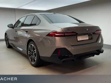 BMW 550e A xDrive M-Sport