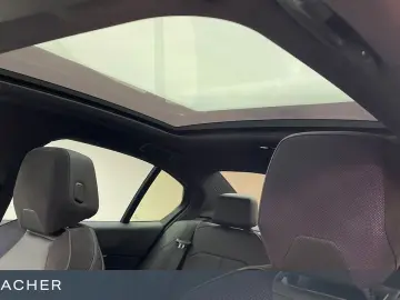 BMW 550e A xDrive M-Sport
