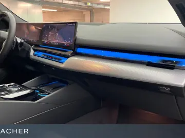 BMW 550e A xDrive M-Sport
