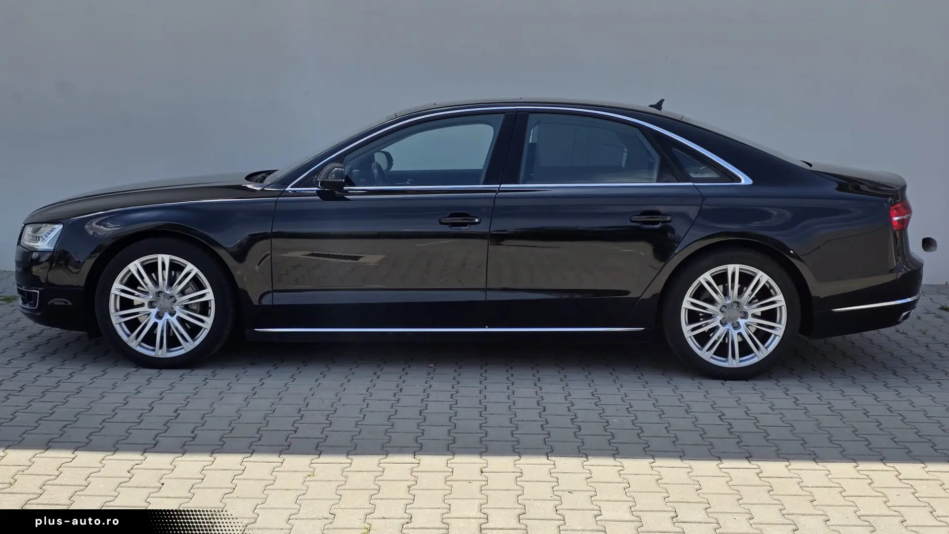 Audi A8 3.0 TDI quattro disponibil imediat