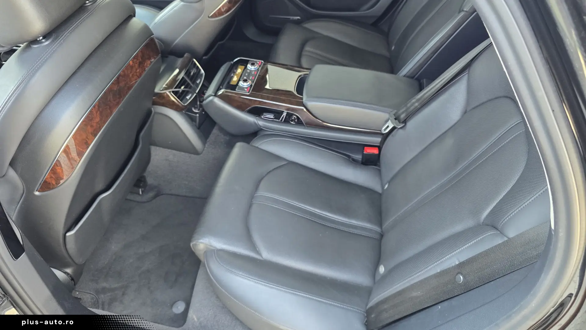 Audi A8 3.0 TDI quattro disponibil imediat
