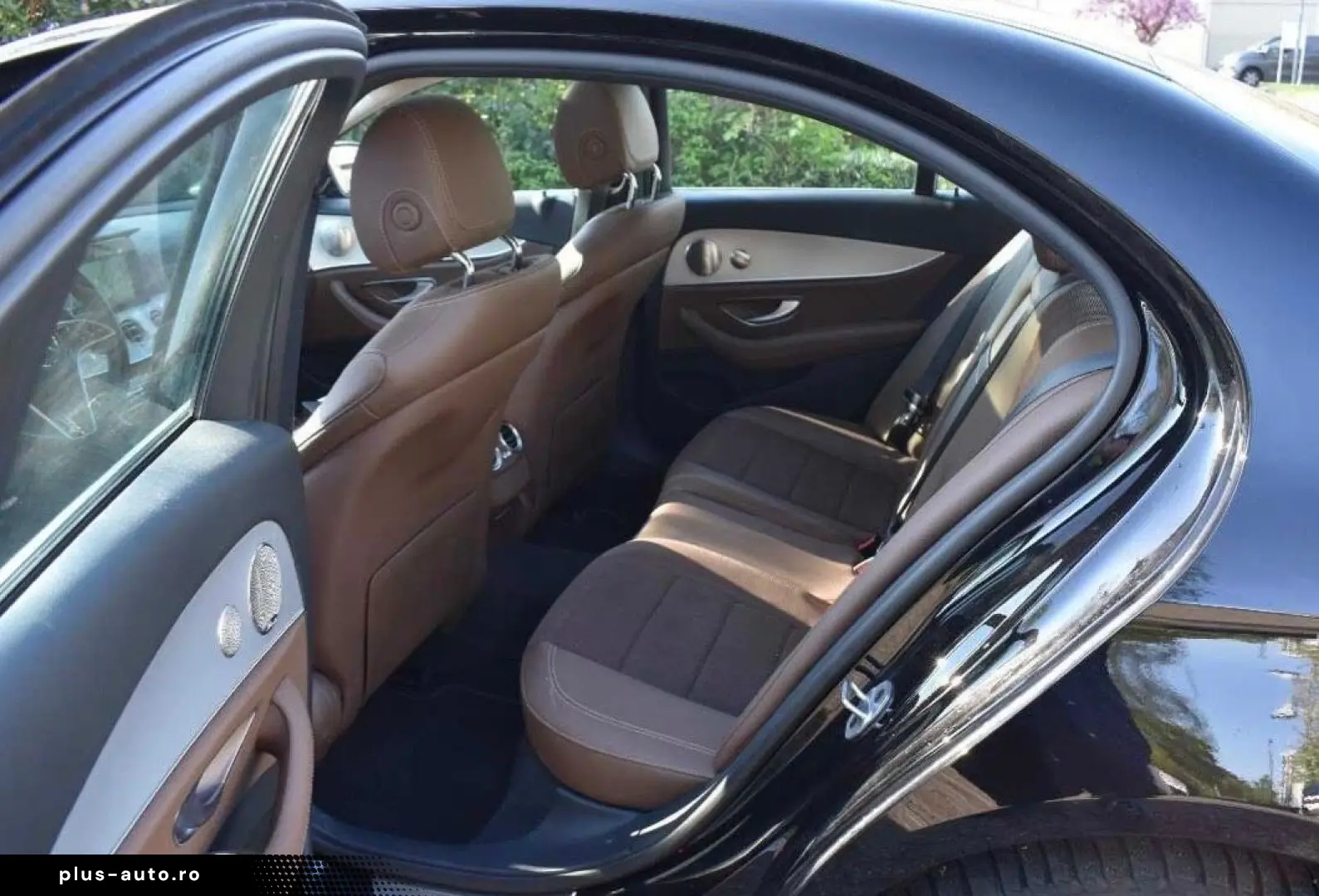 MERCEDES-BENZ E 300 e Lim. 4 Matic