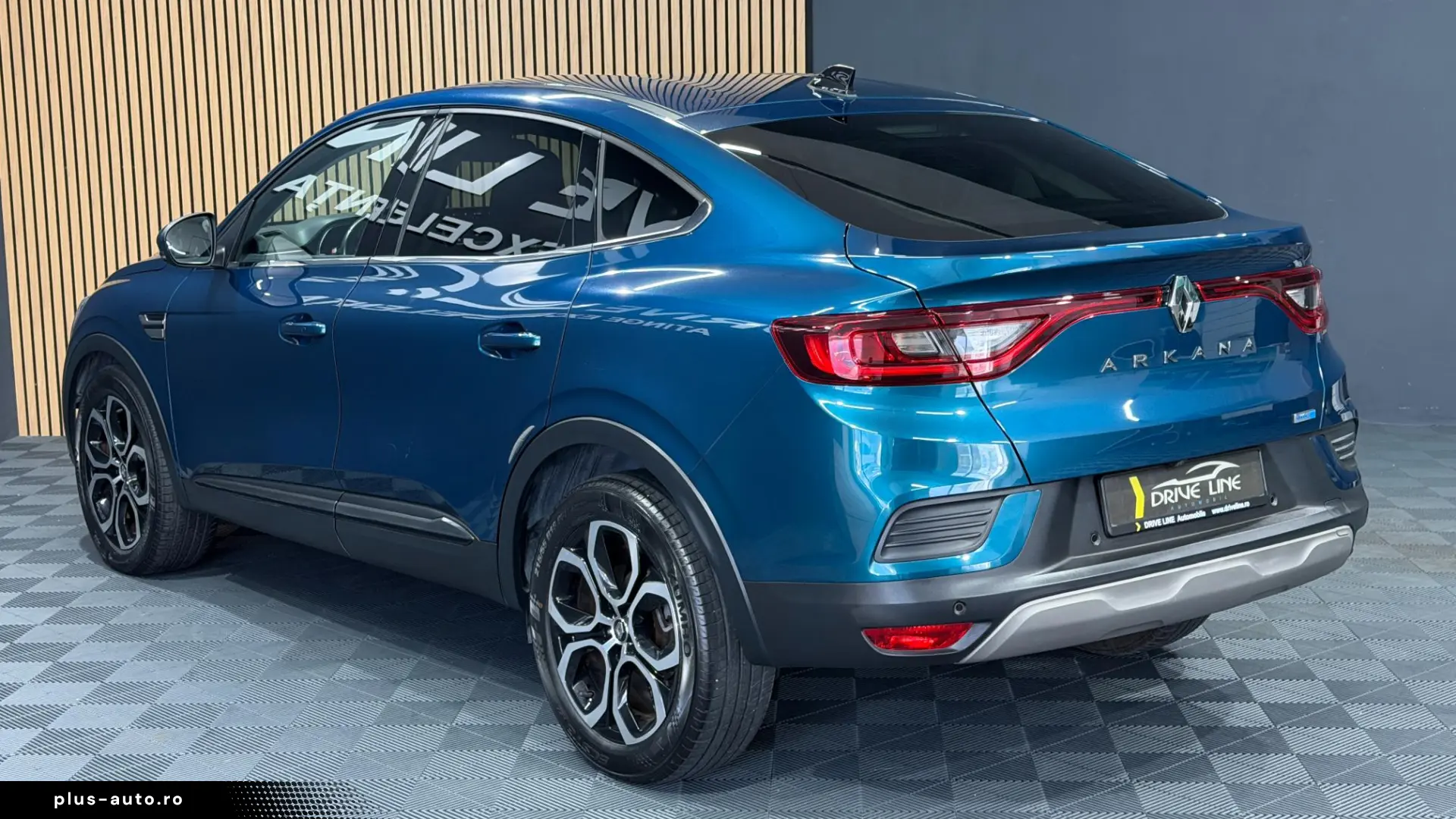 Renault Arkana 1.6 Hybrid E-Tech R.S. Line