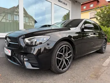MERCEDES-BENZ E 300d 4M AMG Line