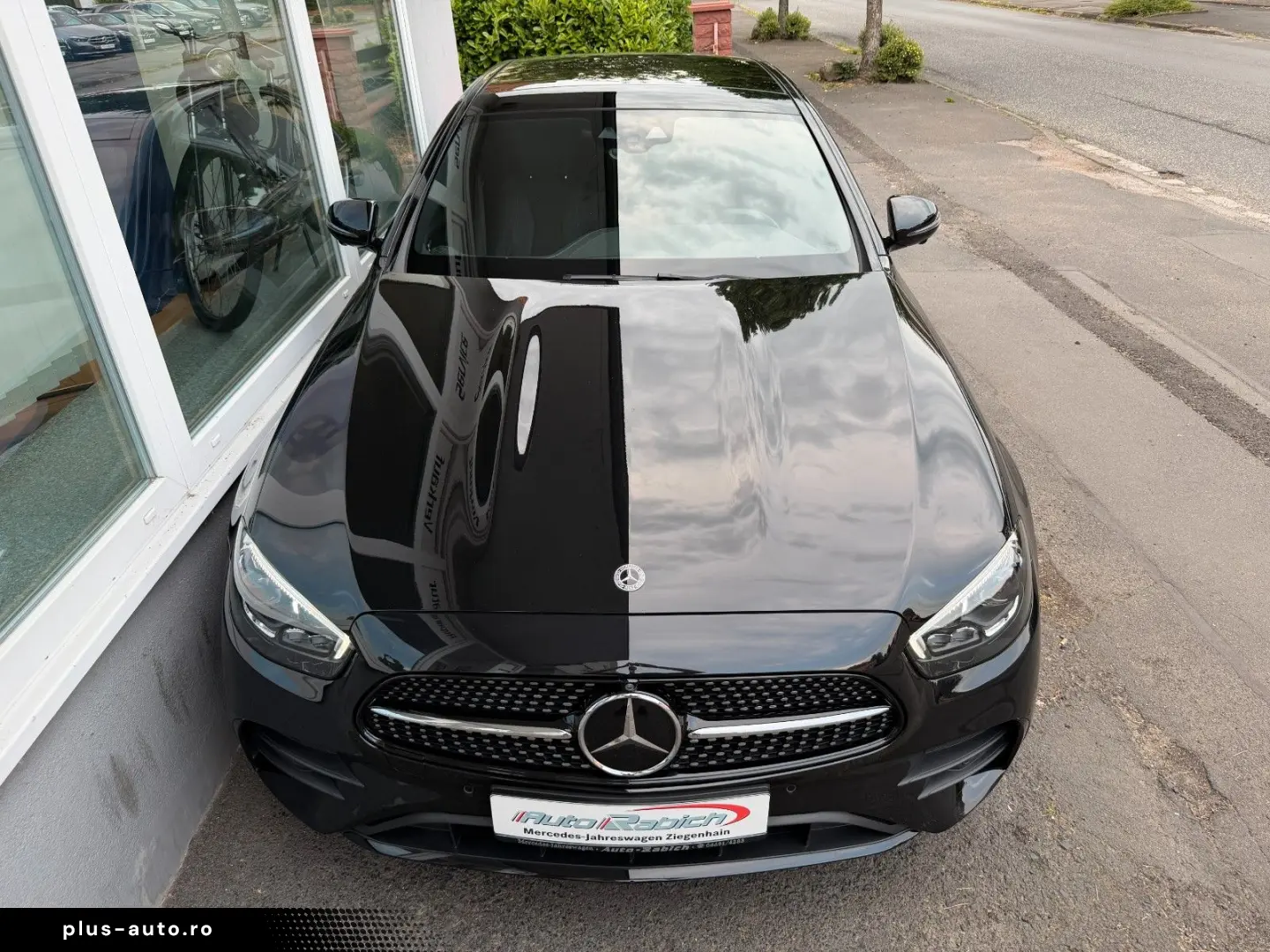 MERCEDES-BENZ E 300d 4M AMG Line