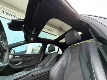 MERCEDES-BENZ E 300d 4M AMG Line