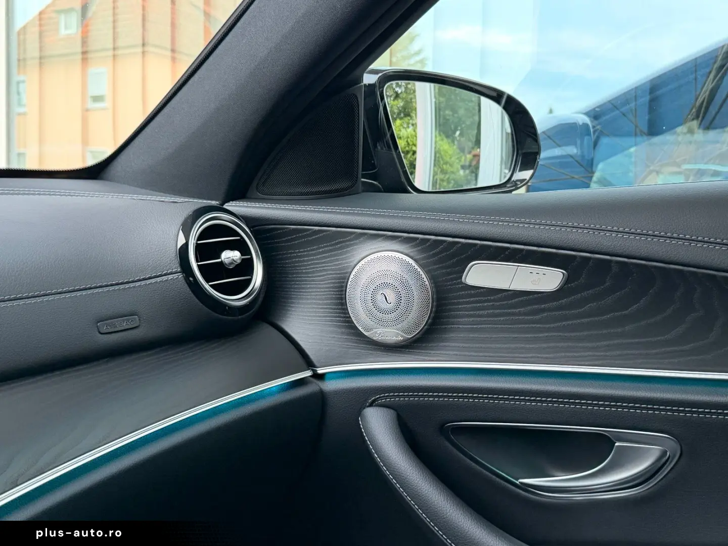 MERCEDES-BENZ E 300d 4M AMG Line