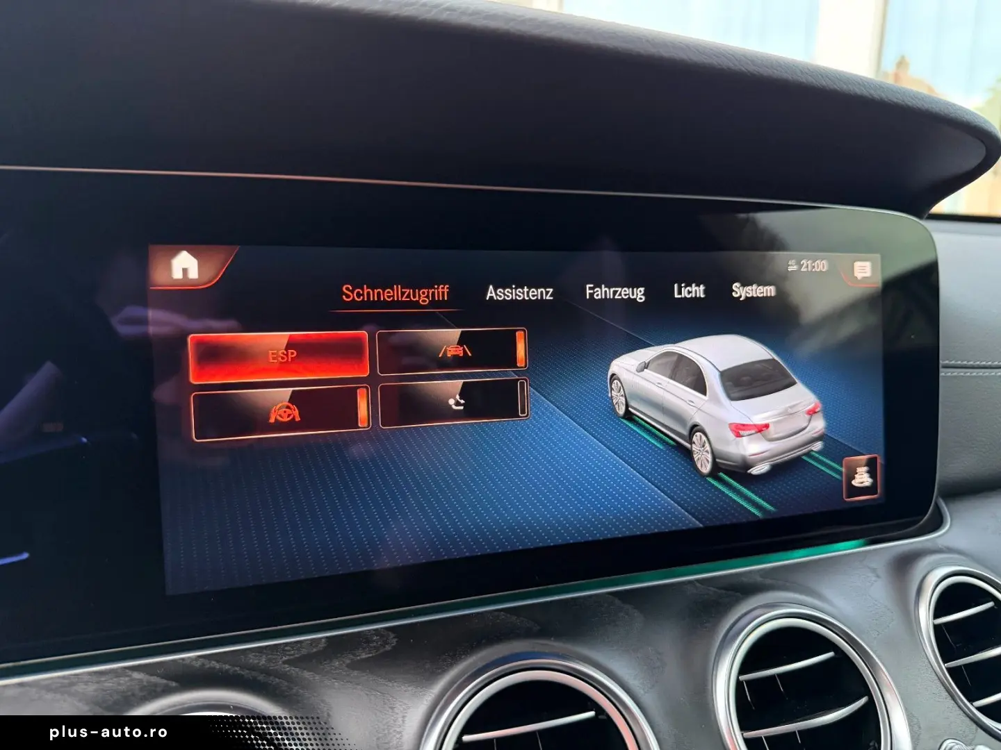 MERCEDES-BENZ E 300d 4M AMG Line