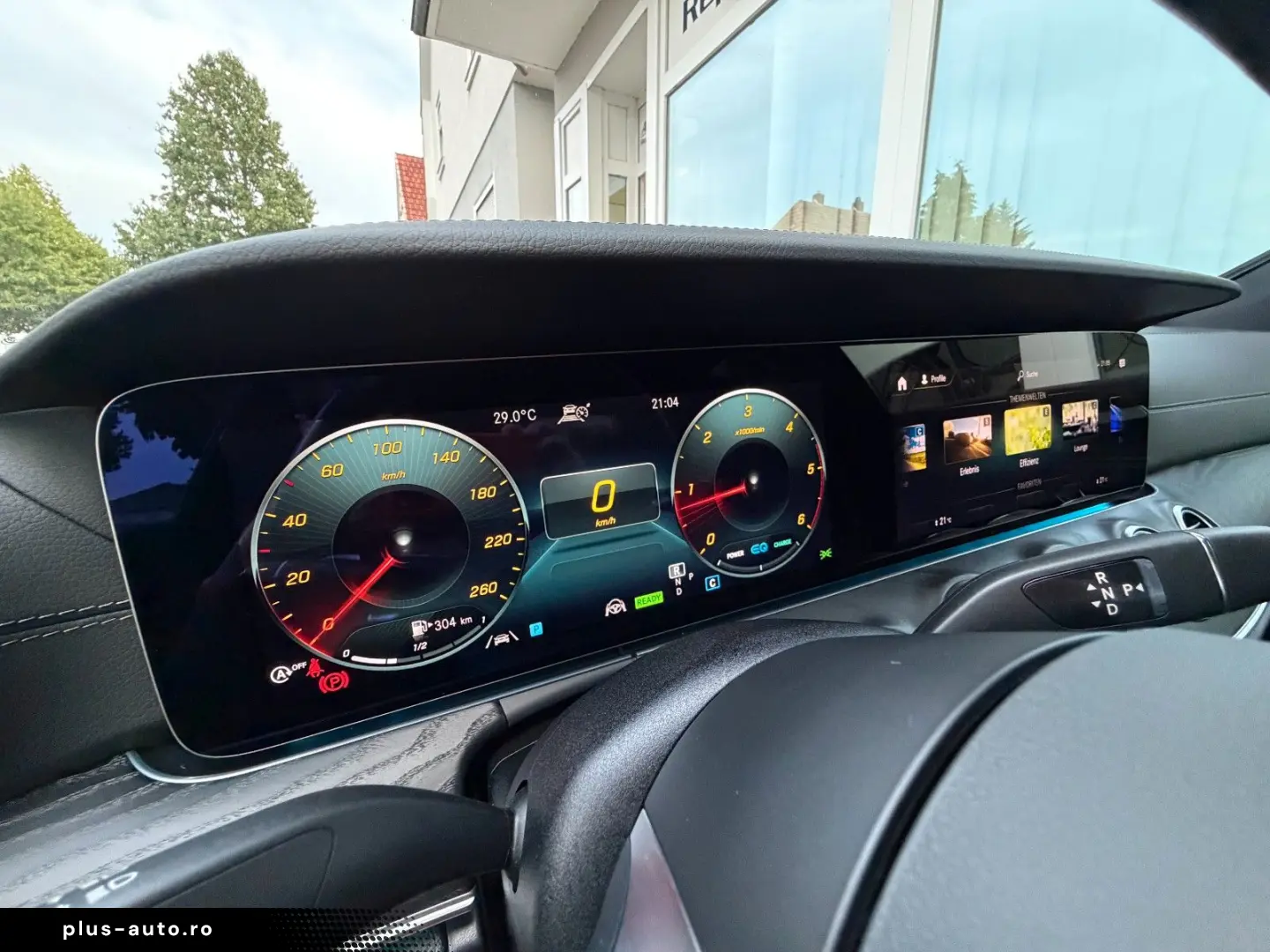 MERCEDES-BENZ E 300d 4M AMG Line