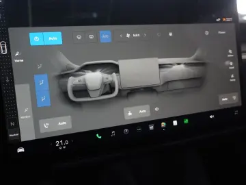 TESLA Model S DUAL-MOTOR LONGRANGE