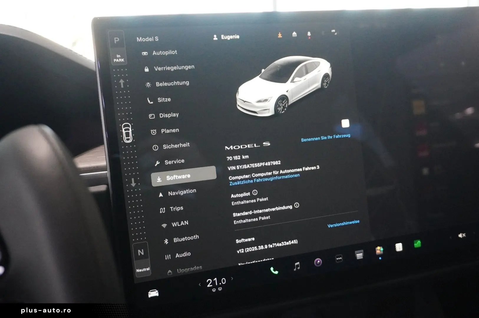 TESLA Model S DUAL-MOTOR LONGRANGE