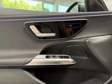 MERCEDES-BENZ E220 d 4M AVANTGARDE