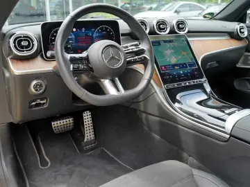 Mercedes-Benz CLE 200 Coupé AMG PANO BURMESTER
