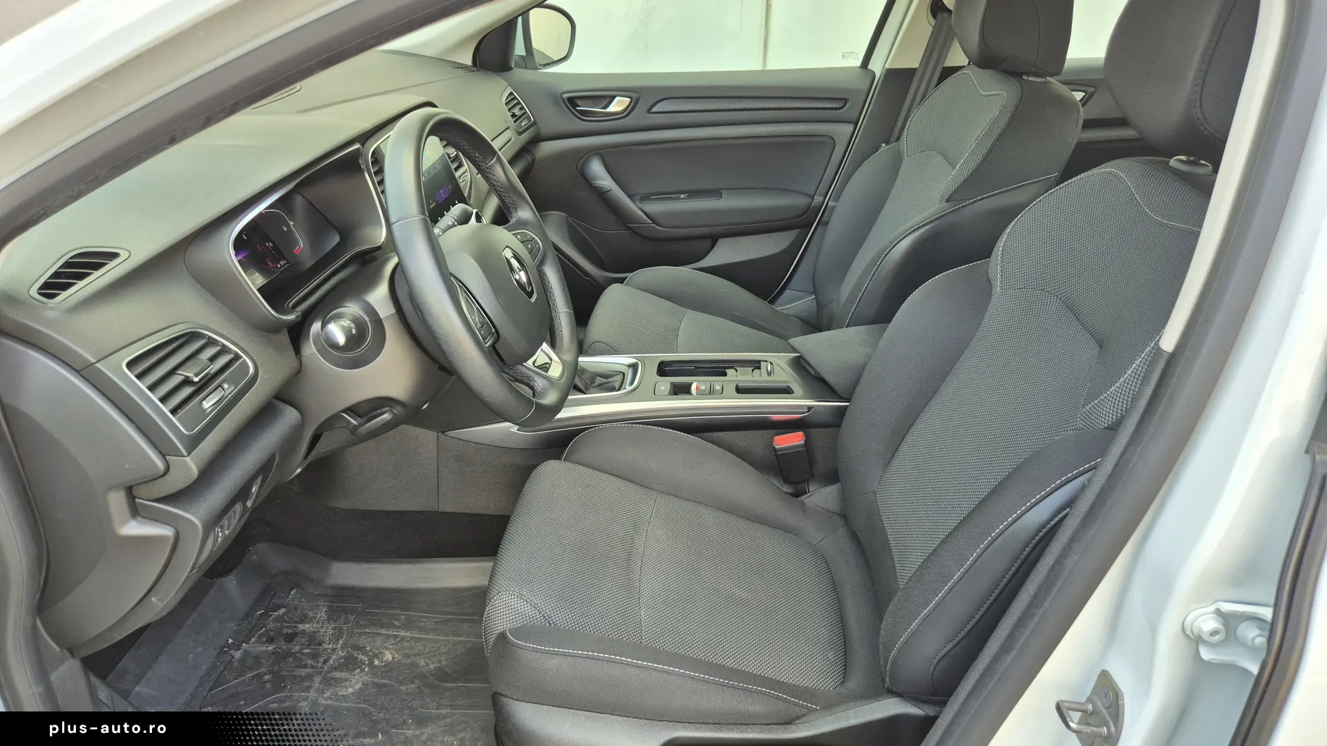 Renault Megane 1.3 TCe 140 CP EDC Equilibre