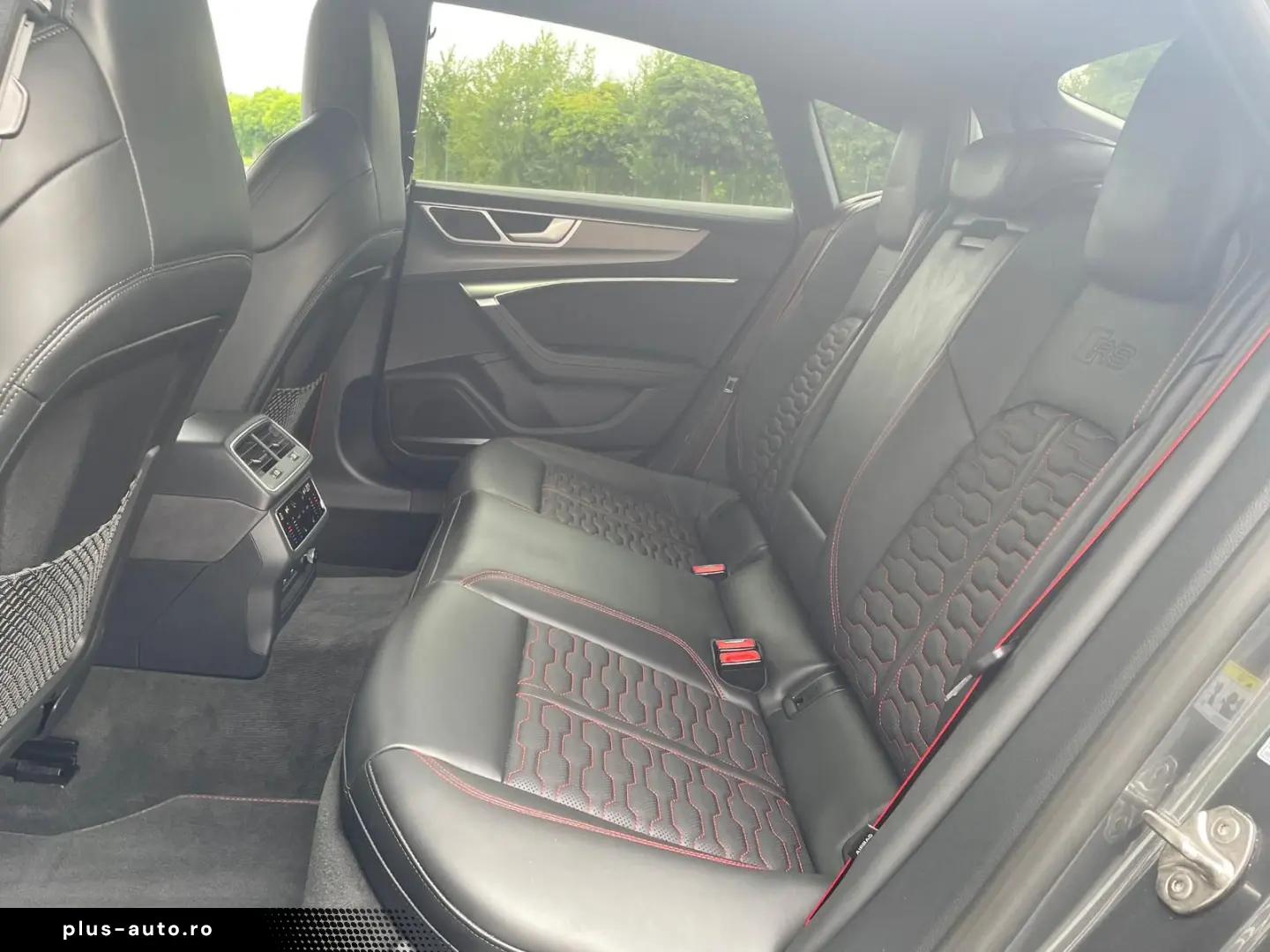 AUDI RS7 4.0 TFSI Performance SHZ 280 k mh HUD Pano
